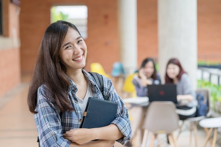 Nên làm gì vào năm nhất đại học? Những điều sinh viên năm nhất nên biết 